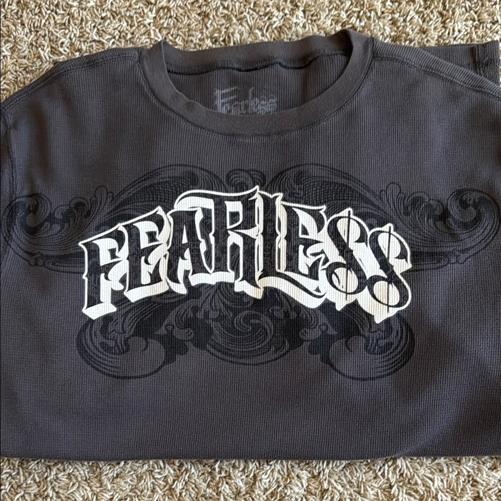 Gray Long Sleeve Tee with Crew Neck